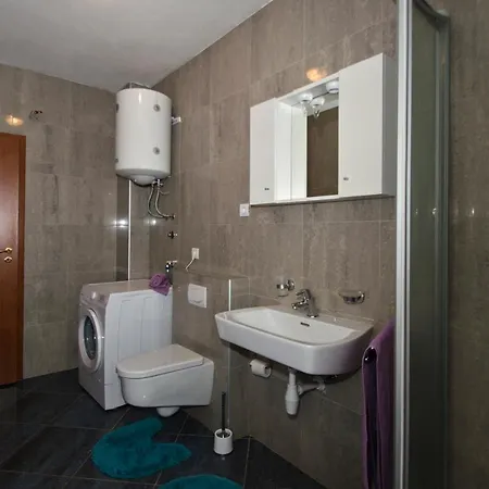 Motel Leda