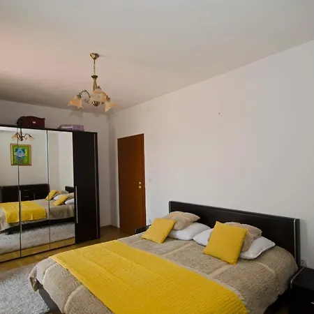 Leda Motel
